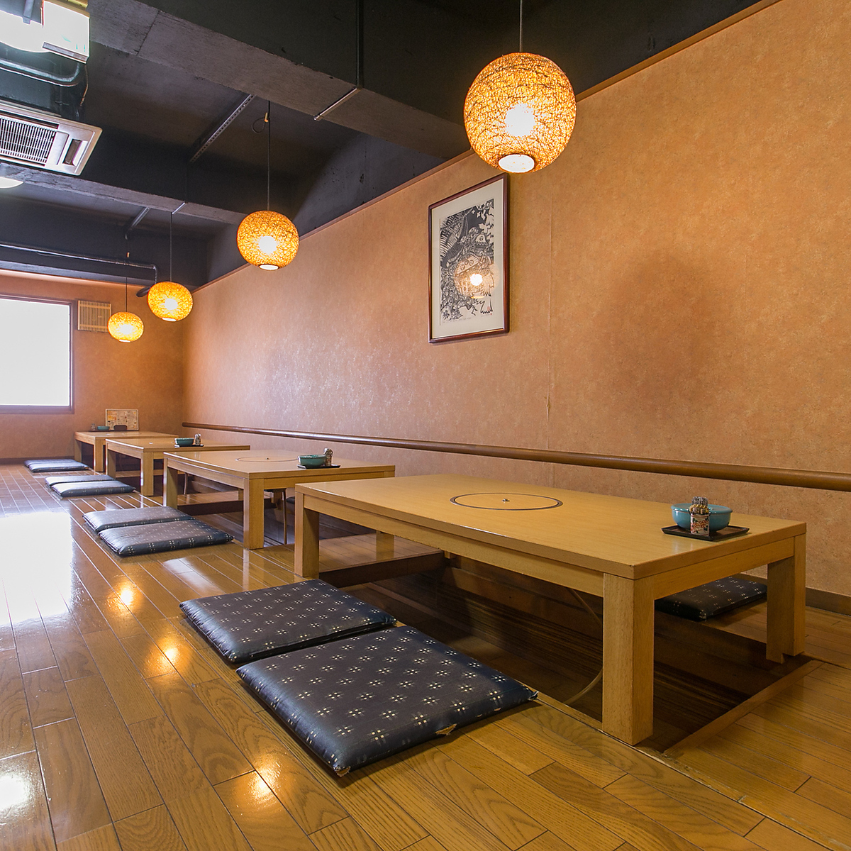落ち着いた店内のイメージ